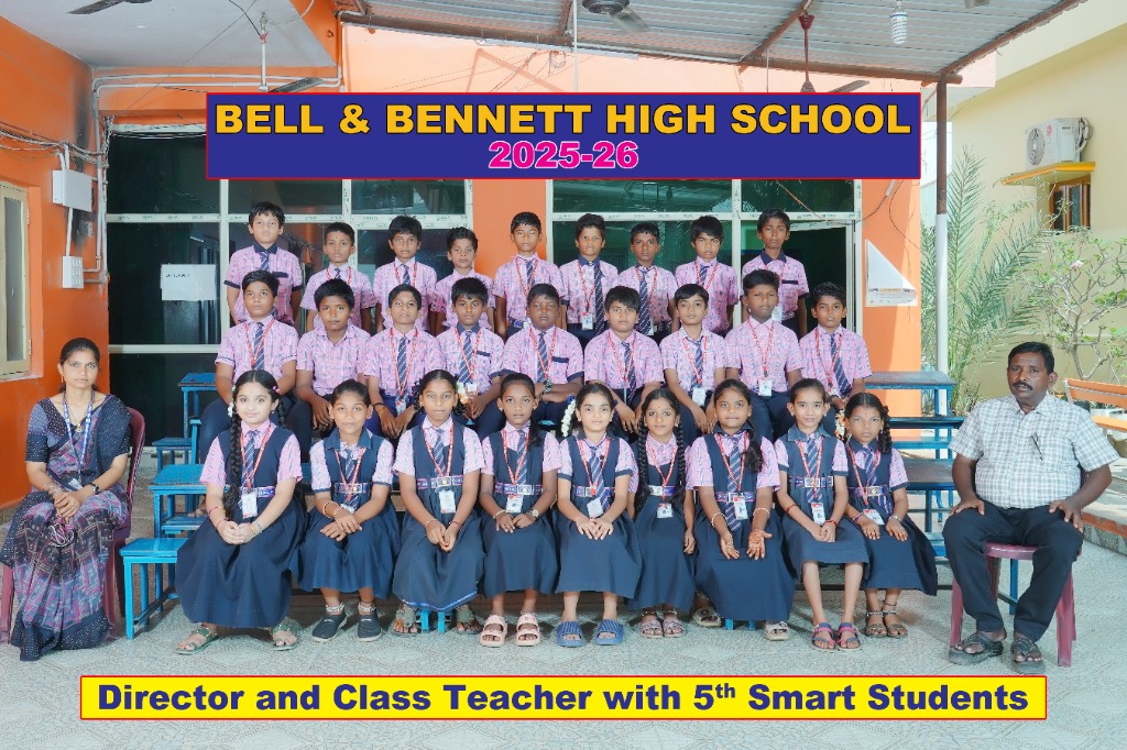 Director and Class Teacher with 5th Smart Students